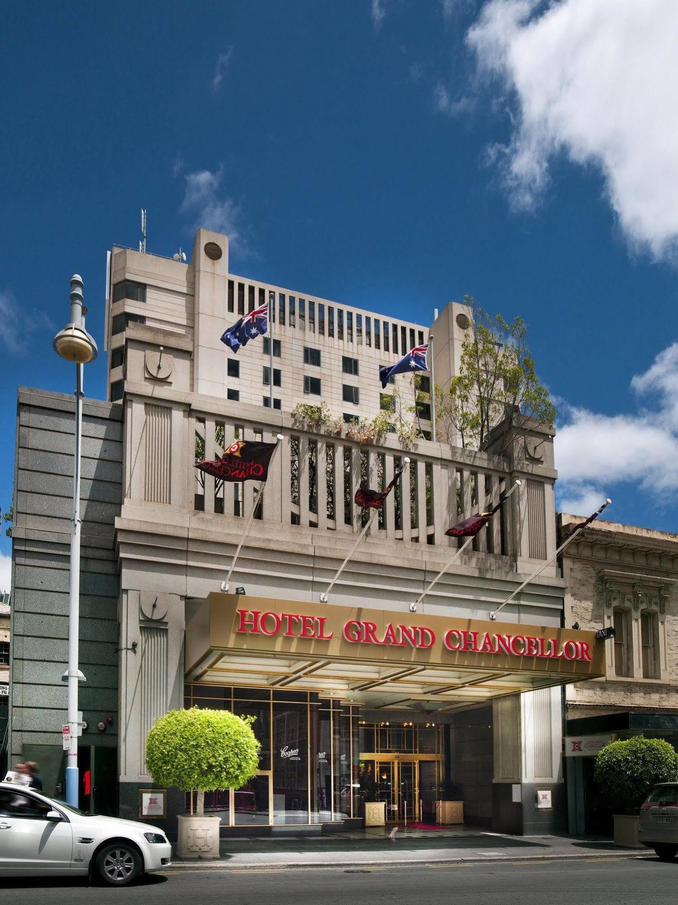Grand Chancellor 4* Adelaide